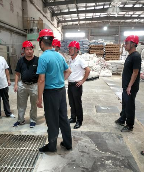 福清鸡舍降温方案最新详解：福清养鸡