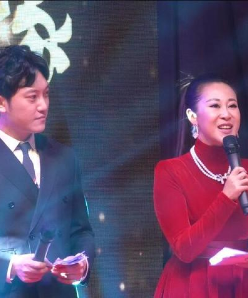 乡村政府新闻头条——成都兴龙交通设施厂助力乡村振兴纪实：乡村政府新闻头条文章
